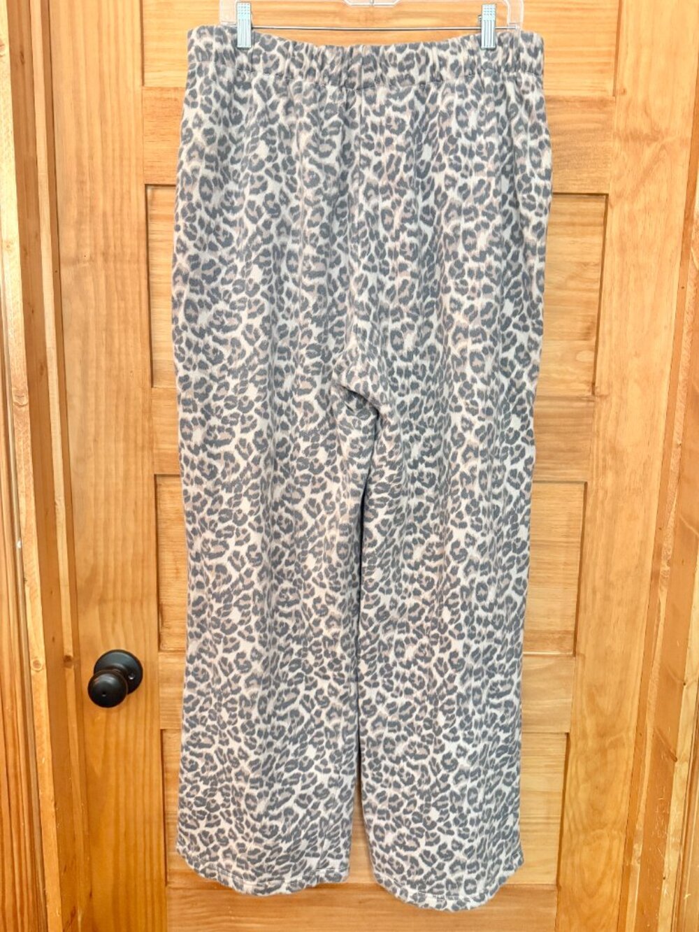 aerie Leopard Print Oversized Wide Leg High Rise Casual Lounge Sweatpants size L - Picture 5 of 5